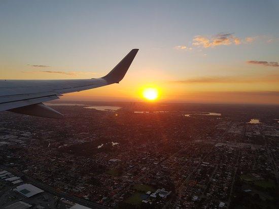 How Good Is Lufthansa Business Class?